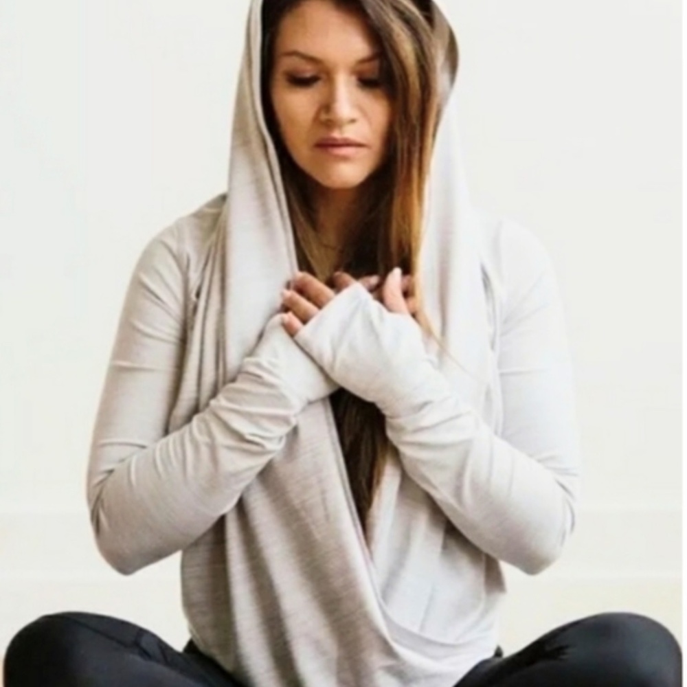 Zyia Active Cream Yoga Shawl Wrap Hooded Top XL stretch performance outdoor